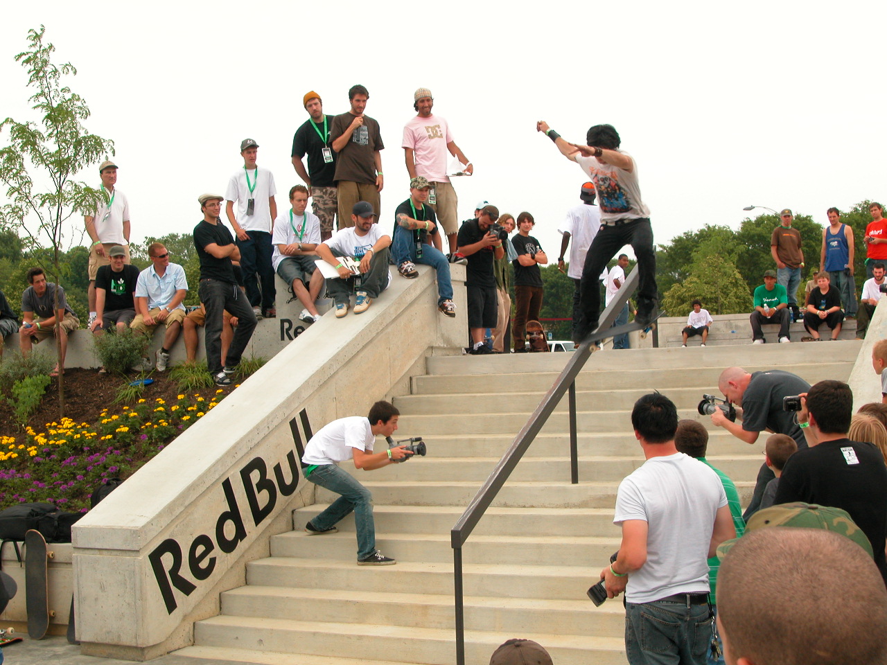 plaza_opening20.jpg